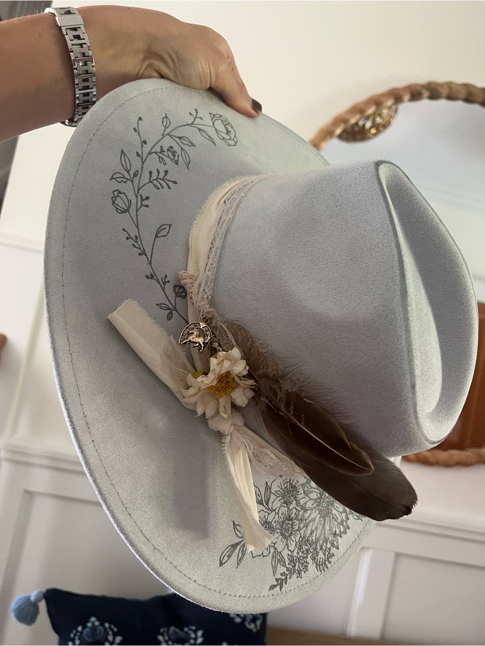 Custom cowboy bohemian hat - Picture 4 of 5